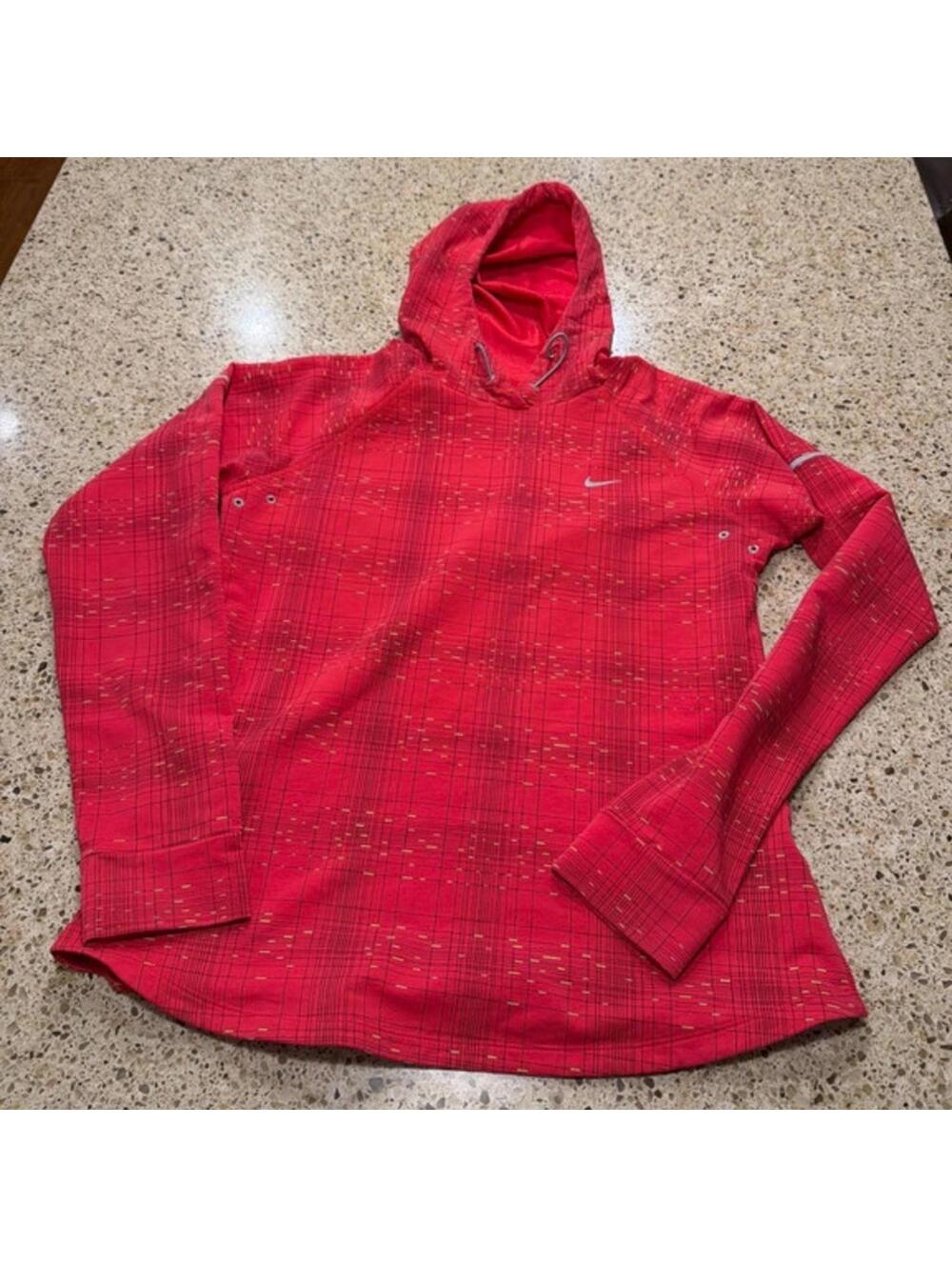 Nike dry fit pullover Size Medium